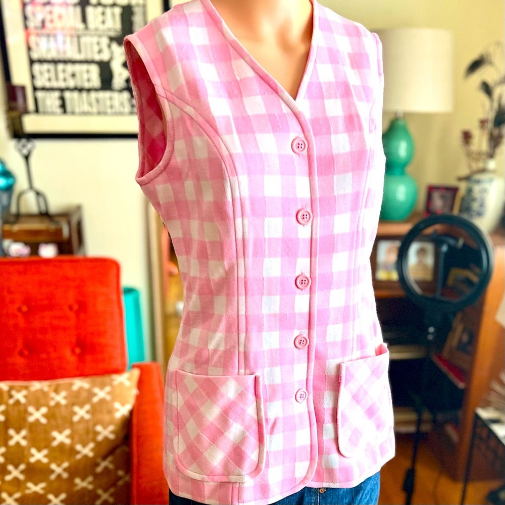 Vintage 1970s pink & white gingham vest w/pockets